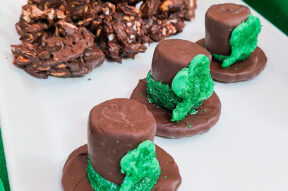 0e11671757_1614716482_audreys-leprechaun-hatssmall 0e11671757_1614716482_audreys-leprechaun-hatssmall