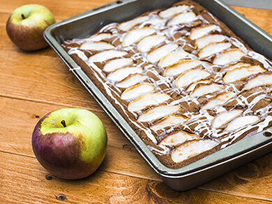 Nick's Picks: Apple Cider Cake