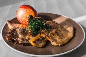 Nick's Picks: Apple Cider Glazed Pork Chops Nick's Picks: Apple Cider Glazed Pork Chops