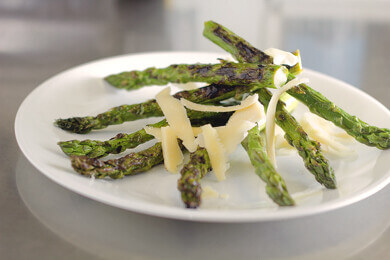 Nick's Picks: Grilled Asparagus With Parmesan