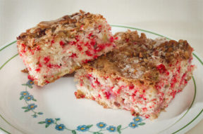 Nicks Picks: Rhubarb Cake Nicks Picks: Rhubarb Cake