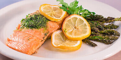 Salmon With Asparagus