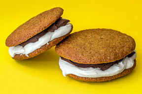 Nick's Picks: Smore Whoopie Pies Nick's Picks: Smore Whoopie Pies