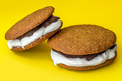 Nick's Picks: Smore Whoopie Pies