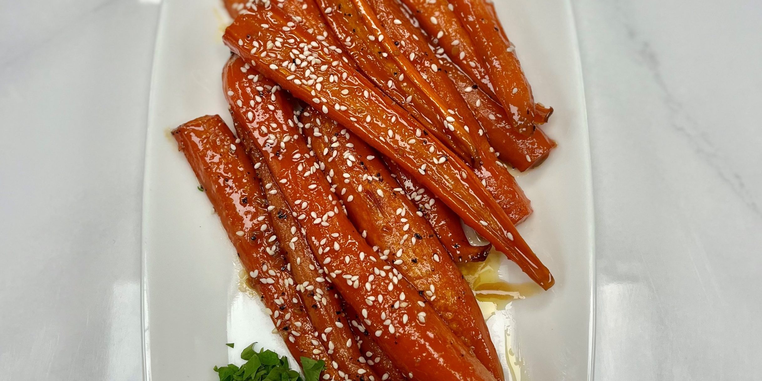 Honey Garlic Roasted Carrots