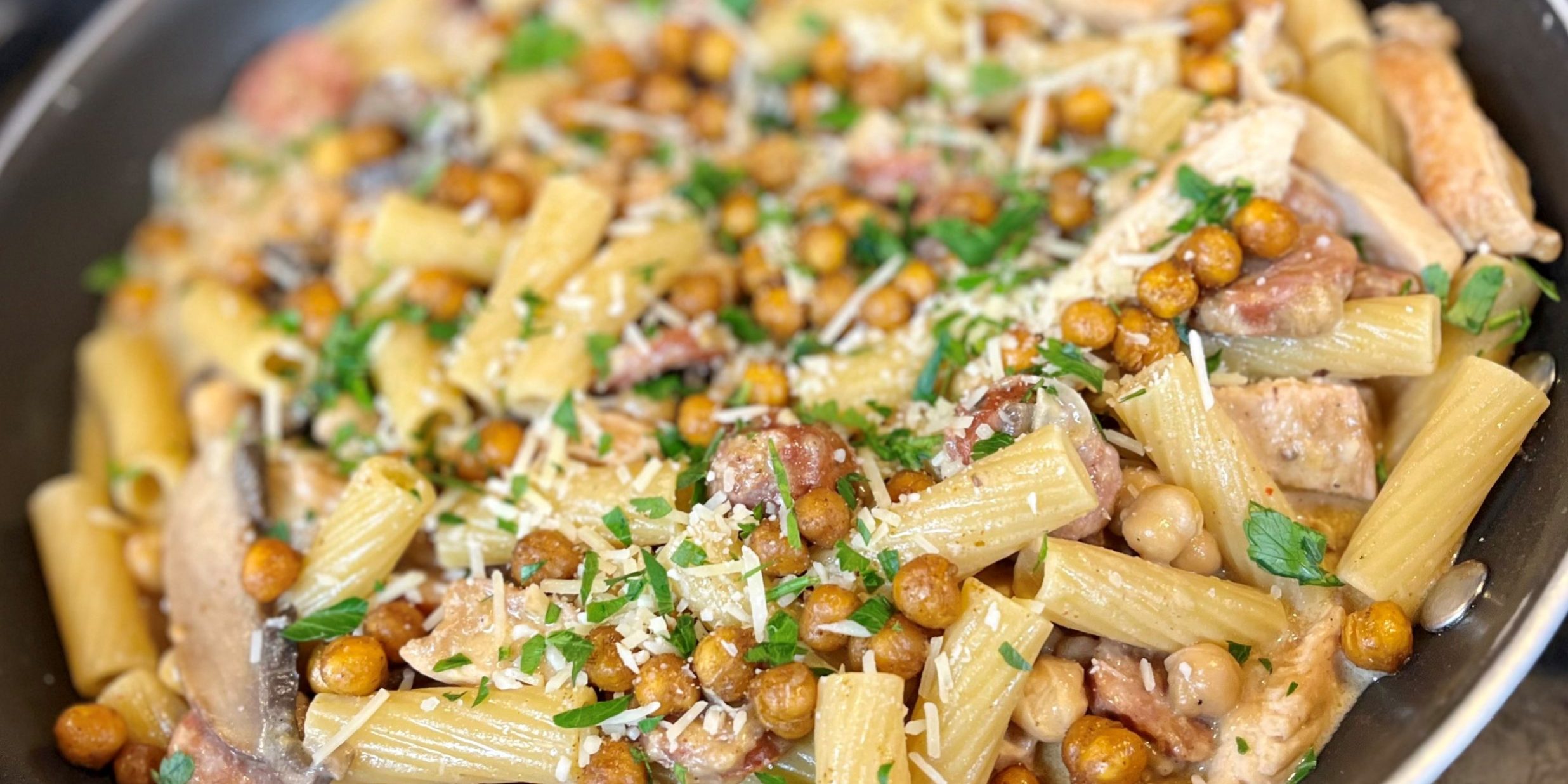 Sausage and Chickpea Pasta