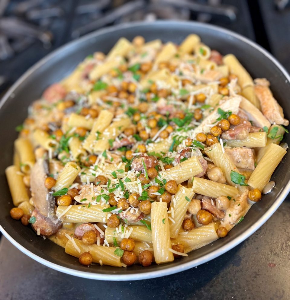 Sausage and Chickpea Pasta