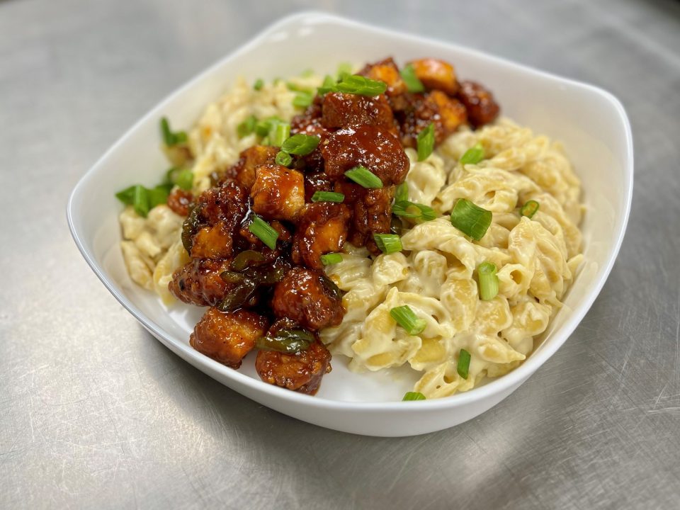 Firecracker mac and Cheese